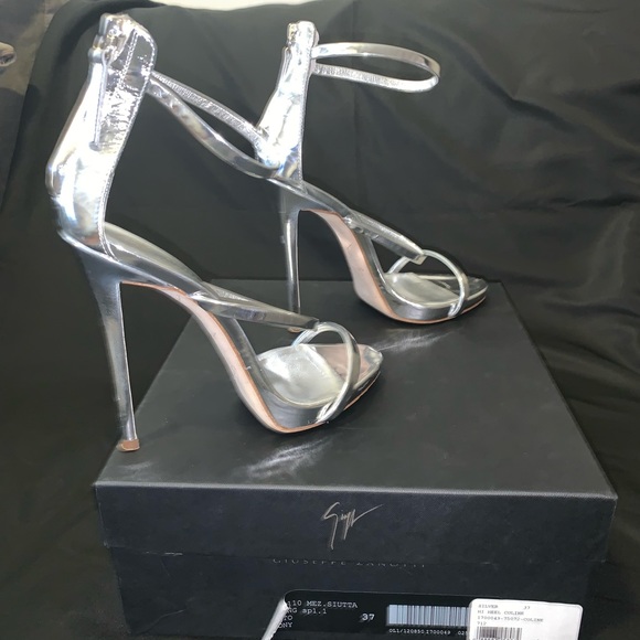Giuseppe zanotti strap silver heel - Picture 3 of 5